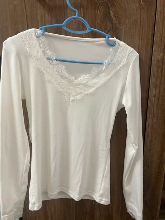 Новы лонгслив белый