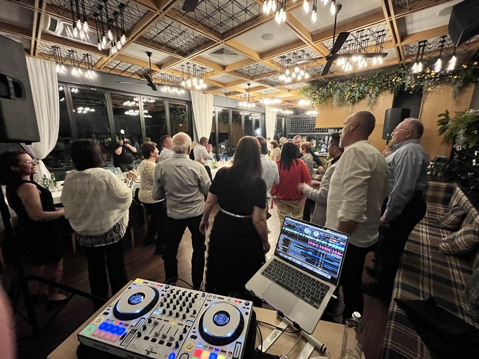 Професионален Dj/Диджей/Дисководещ само за купонджии