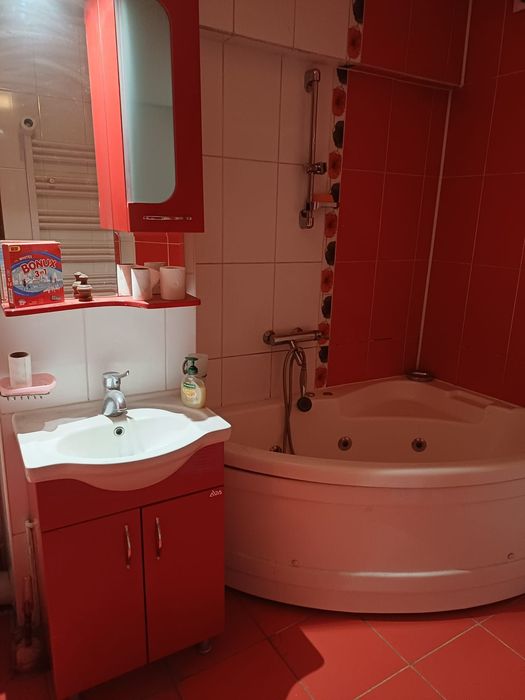 Apartament de inchiriat