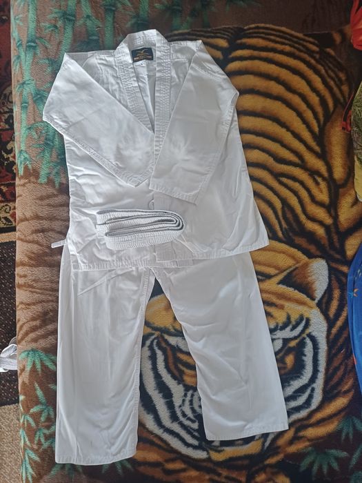 Продам детское кимано