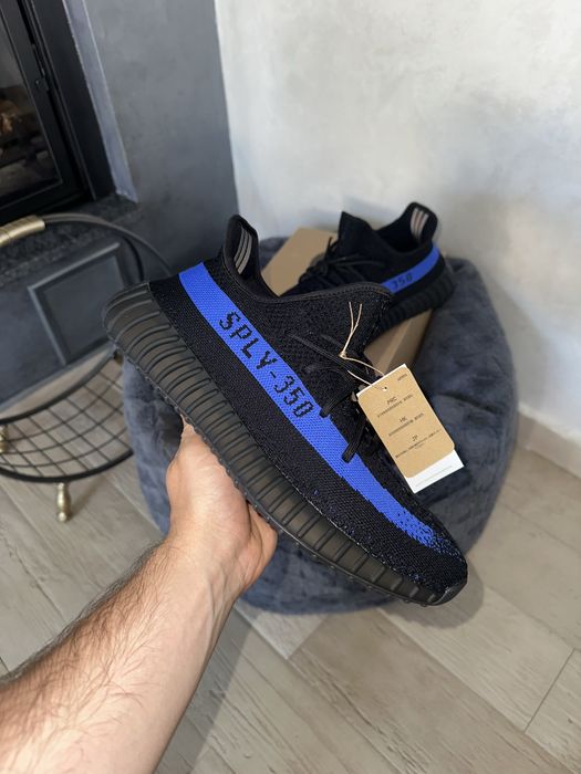 Adidas Yeezy Boost 350 V2 Dazzling Blue