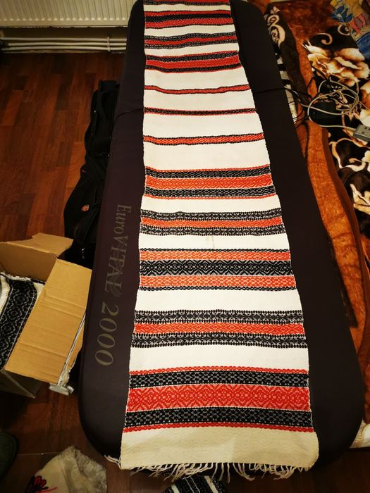 Ștergare tradiționale țesute in război  zona Rădăuți Bucovina