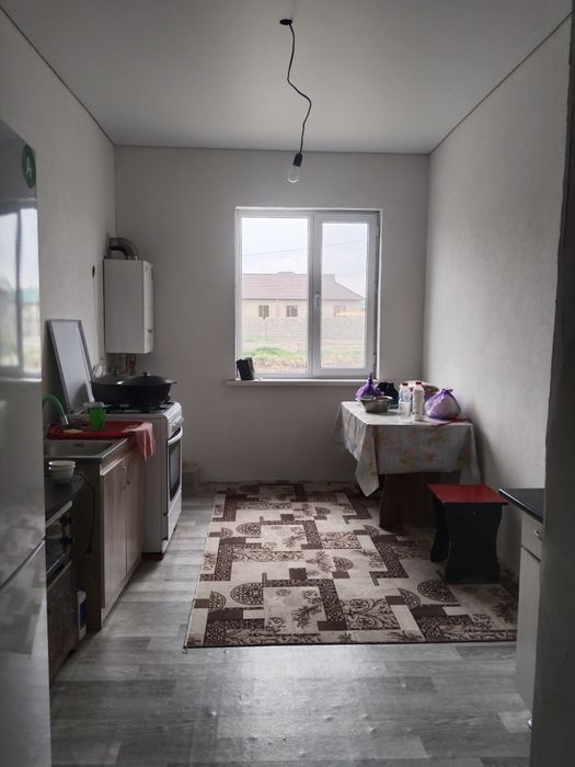 Мкр Азат үлкен үй сатылады