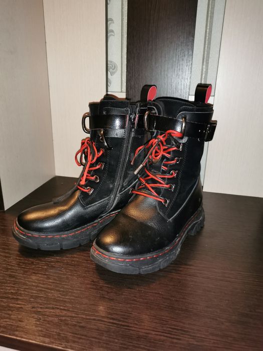 Ботинки для девочки весна-осень и зима