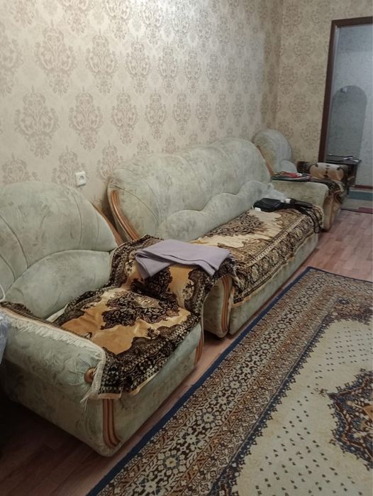 Диван и 2 кресло