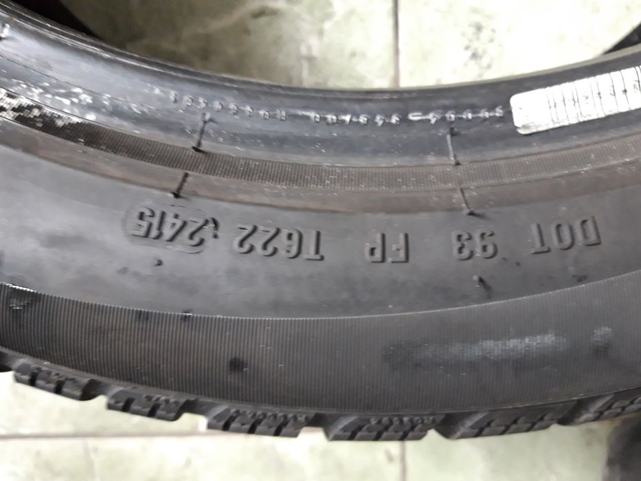 2 anvelope 195/55 R17 Pirelli