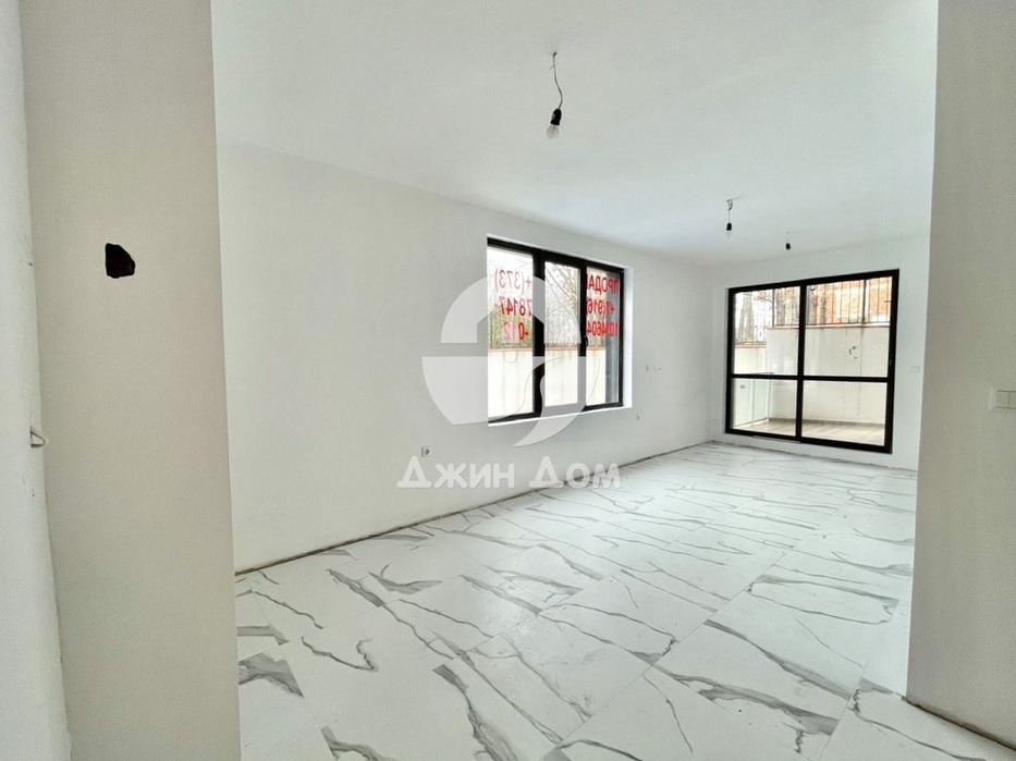 Продава се Тристаен апартамент в Приморско - 82 кв.м за 1061 €/кв.м - Снимка #1