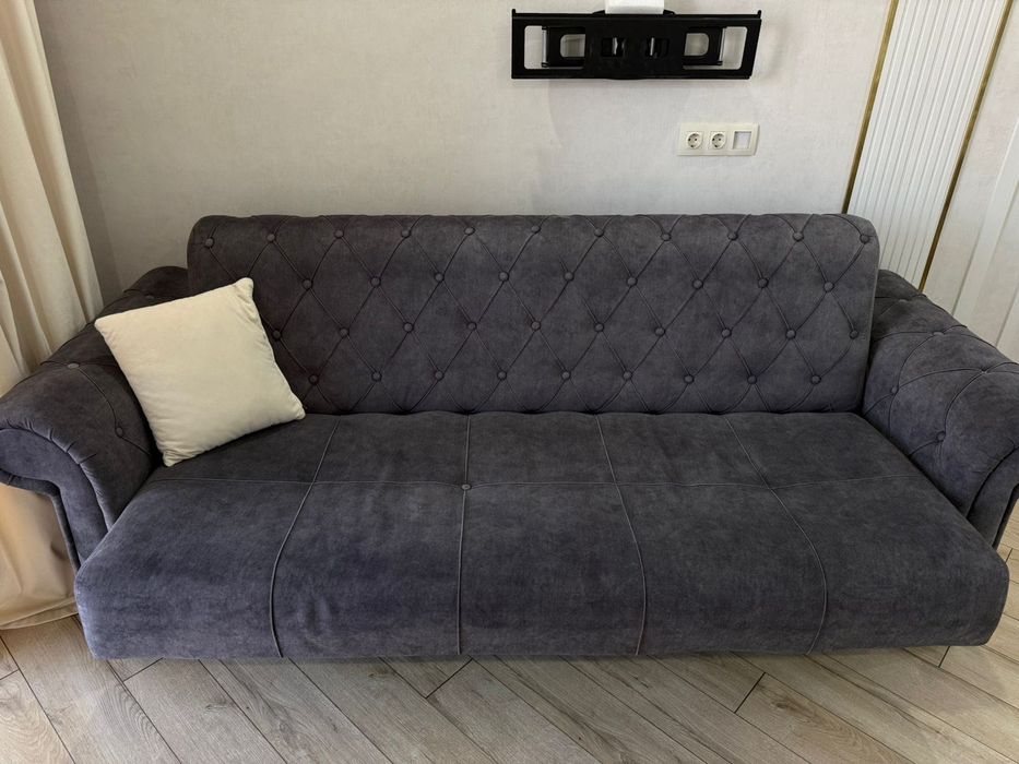 Продам диван б/у в хорошем состоянии