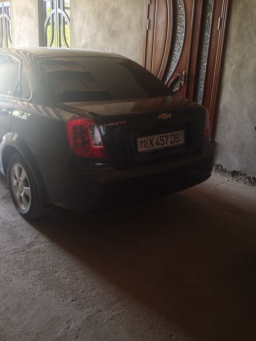 Lacetti Gentra qora