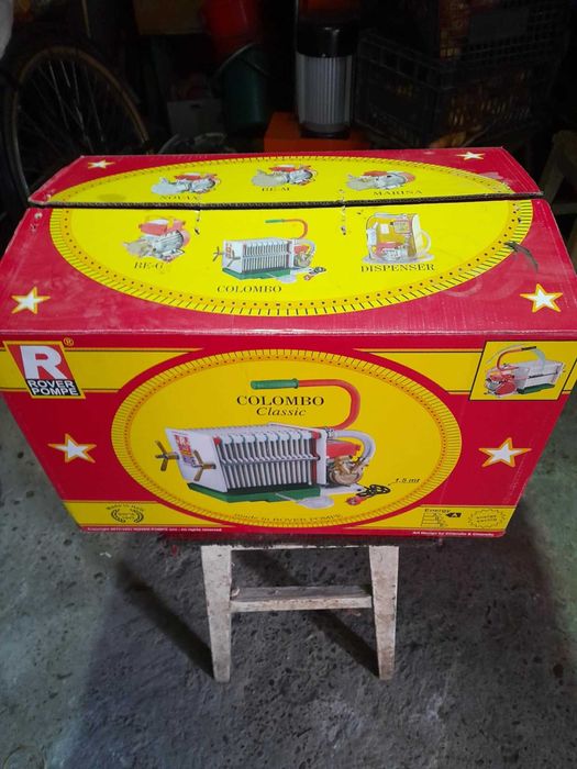 Filtru vin cu 12 placi filtrare nou in garantie