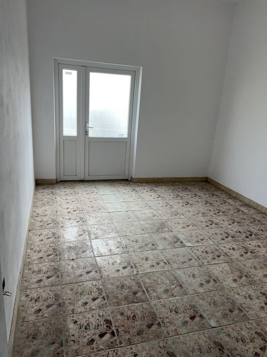 Spatiu comercial centru Galanesti