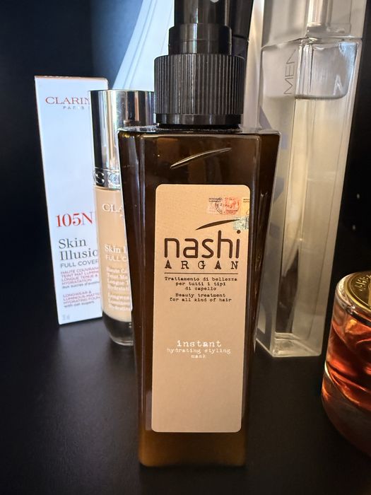Armani Code,Benefit Precisely,Clarins Skin Illusion Full Coverage, Foundation,Nashi Argan