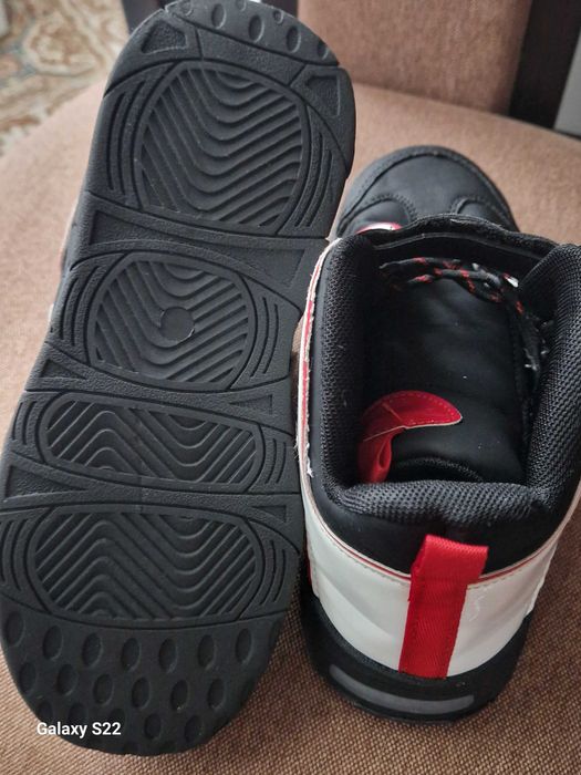 Adidas copii marimea 35