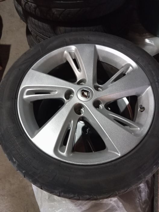 225/50/17,Kormoran,Dot12/2022,ca noi,gama Renault,cu senzori presiune