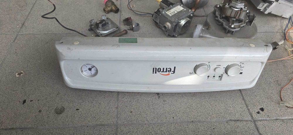 Dezmembrez centrala gaz  FEROLI EASYCOMPACT F24