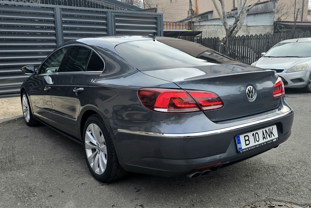 Vand Pasat CC  facelift  an 2013  motor 2.0 proprietar