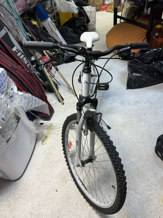 Дамски велосипед