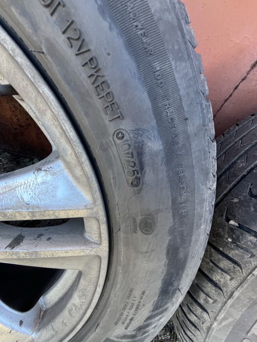 Продам диски с летней резиной