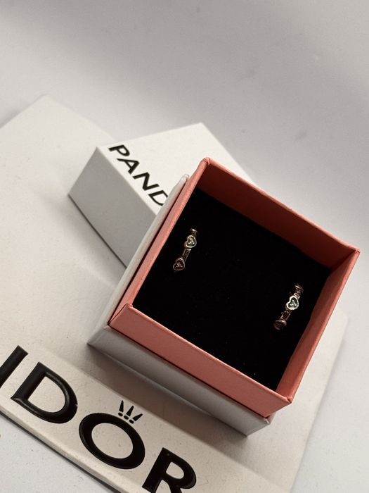 Pandora обеци Пандора