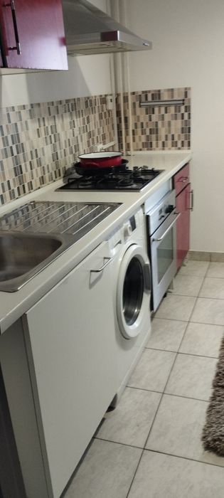 Ofer spre închiriere apartament 2 camere