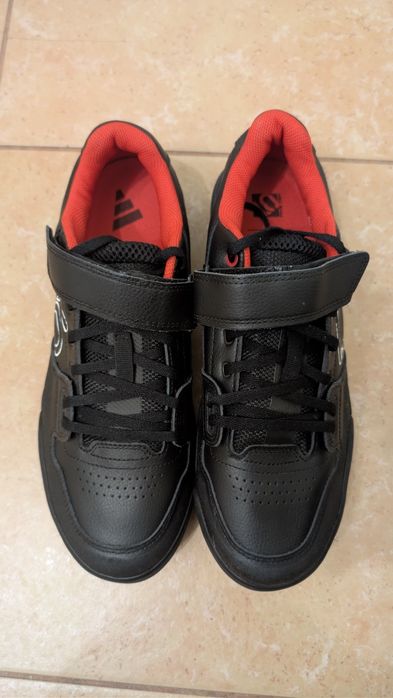Вело обувь Adidas 5.10