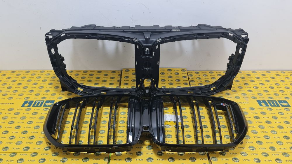 Grila masca radiator trager deflector aer BMW X5M F95