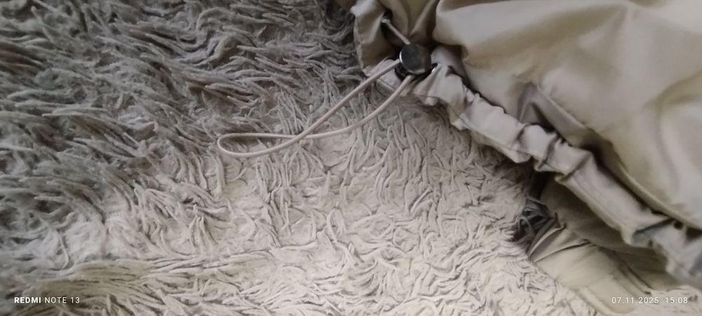 Продам зимнюю куртку