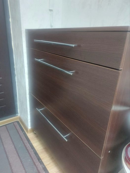 Отдам обувницу бесплатно