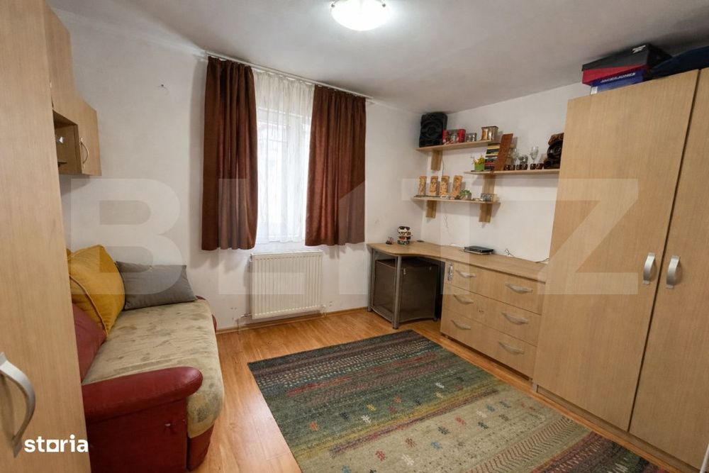 Apartament 3 camere, 56 mp, zona Dambu
