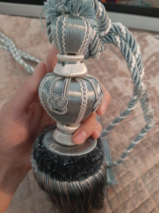 Предмет интерьера для штор