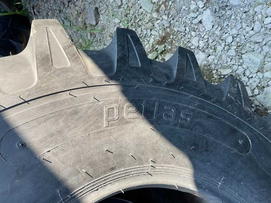 23.1-26 PETLAS Cauciucuri noi agricole pentru COMBINA cu 18pliuri