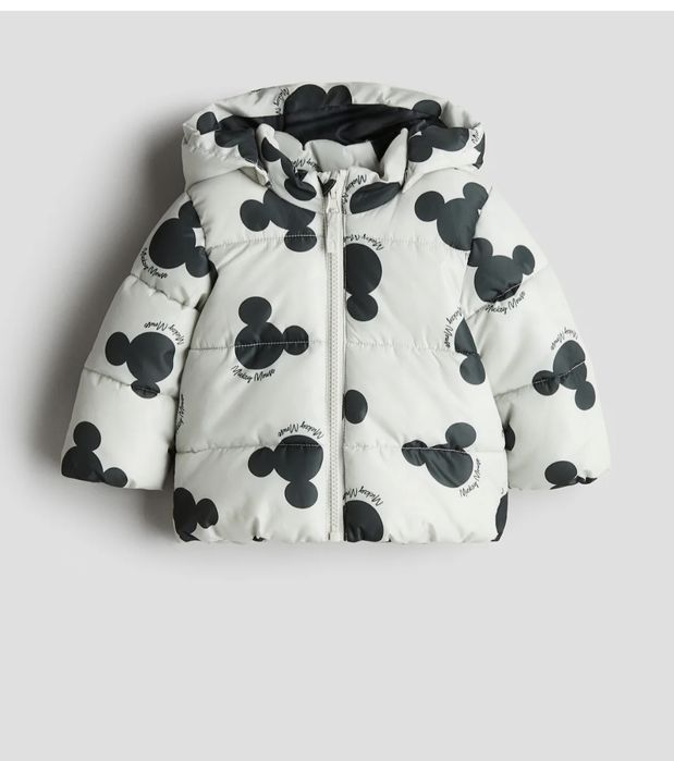 Geaca bebe foarte putin purtata