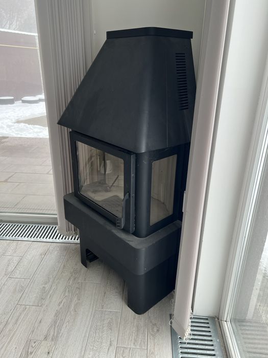 Камин три стекла