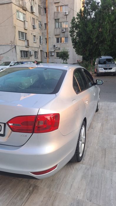 Vand Vw Jetta An 2012