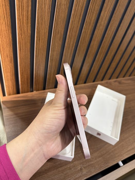 IPHONE 13 Розовый