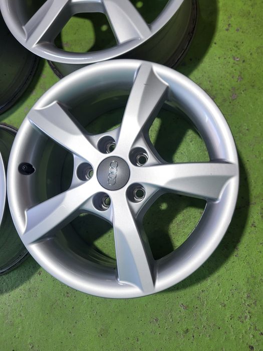 16 5x112 Audi A3 Vw Golf Touran Caddy Skoda 5х112