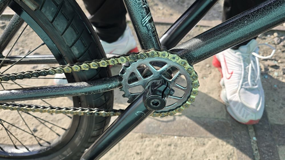 Продам велосипед bmx