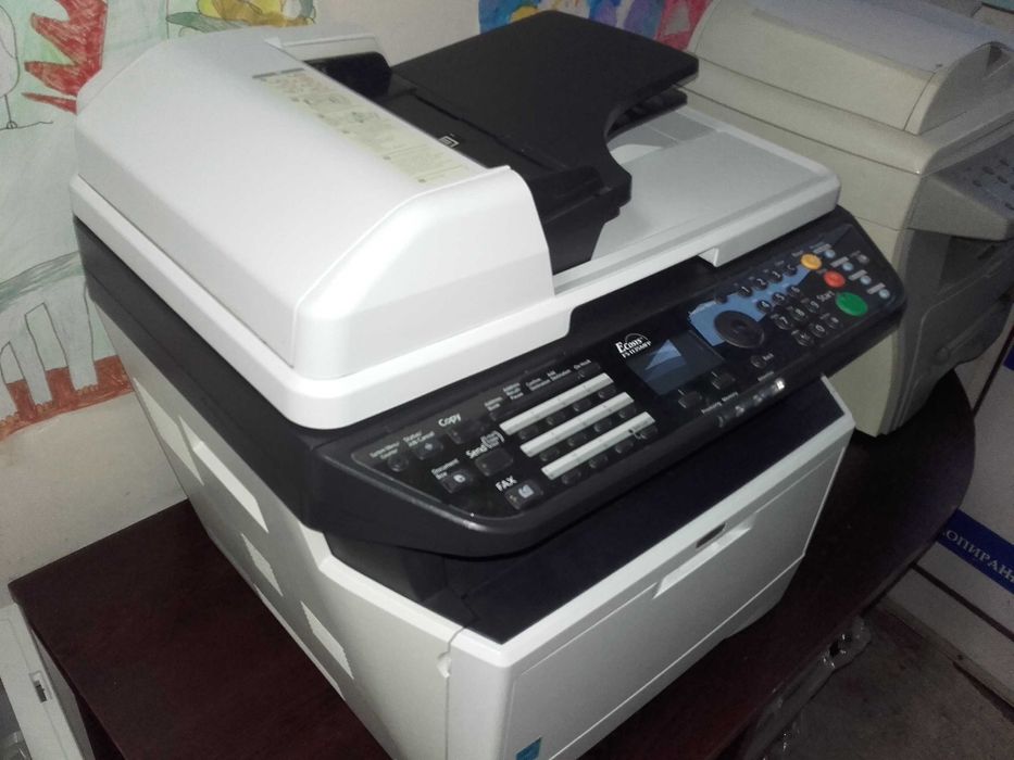 Отличен! Лазерен принтер, скенер и копир 3 в 1 Kyocera M2035dn