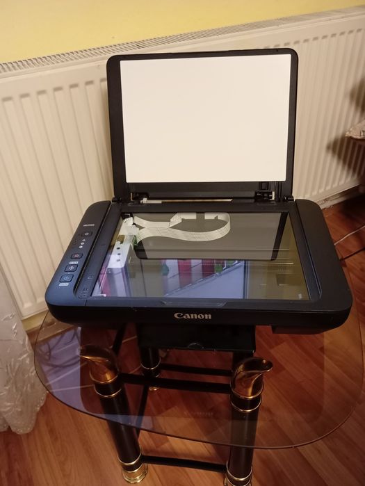 Vând imprimanta MG2550s