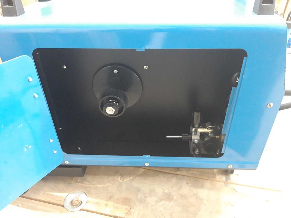 Индустриален Телоподаващ апарат. Со2 . Телоподаващо