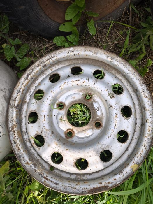 Продам Диски 4×108 форд ауди лифан