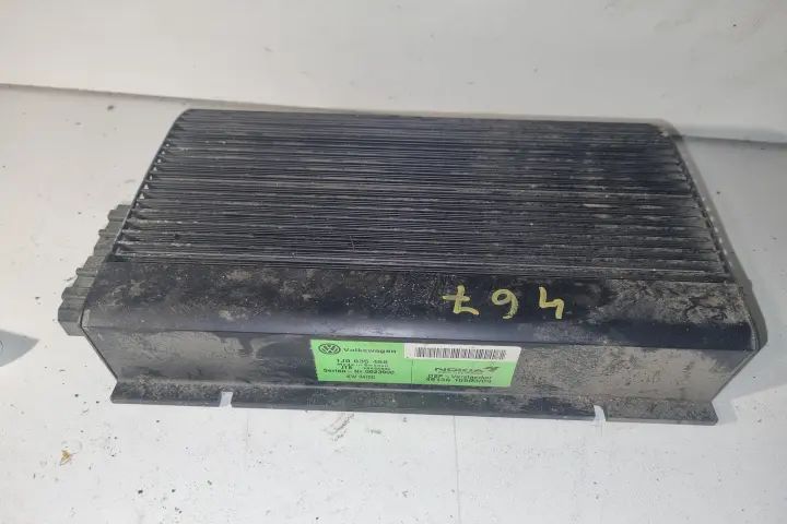 Amplificator audio Volkswagen VW Passat 2003 1.9 TDI 5MT (131 hp)