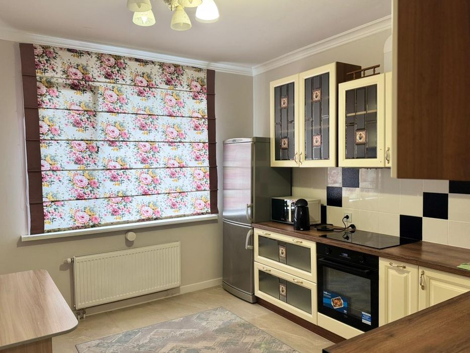 1 комнатная посуточно ЖК Сезим Кала