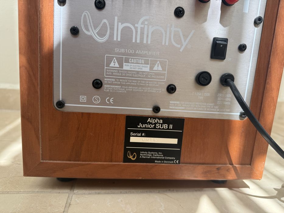 Infinity Junior Sub Активен Subwoofer