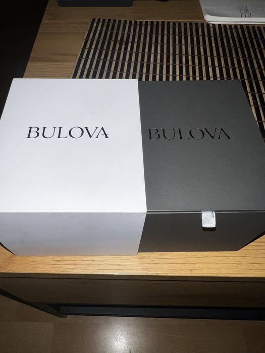 Дамски часовник Bulova чисто нов