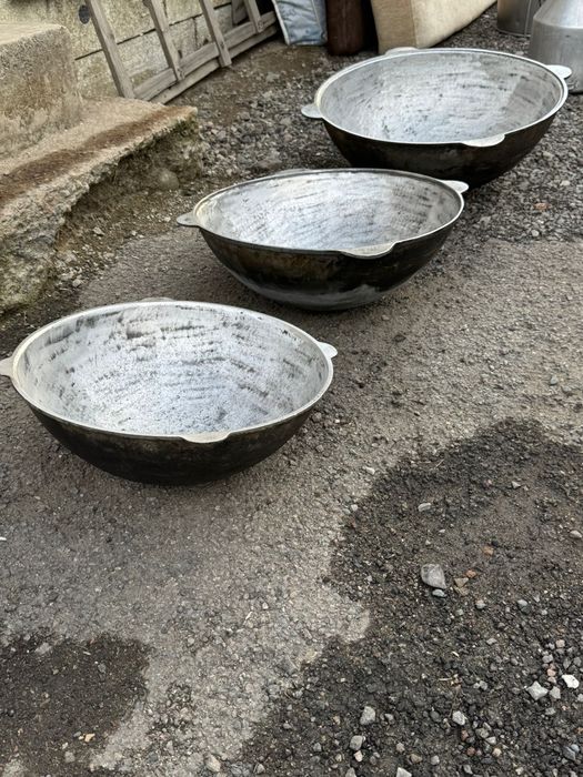Продам казаны советские