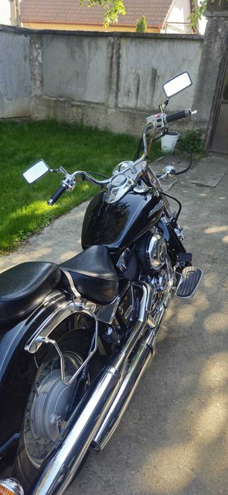 Motocicleta Yamaha Dragstar