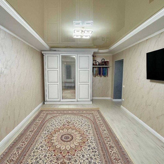 1комн. 12мкр возле Дины