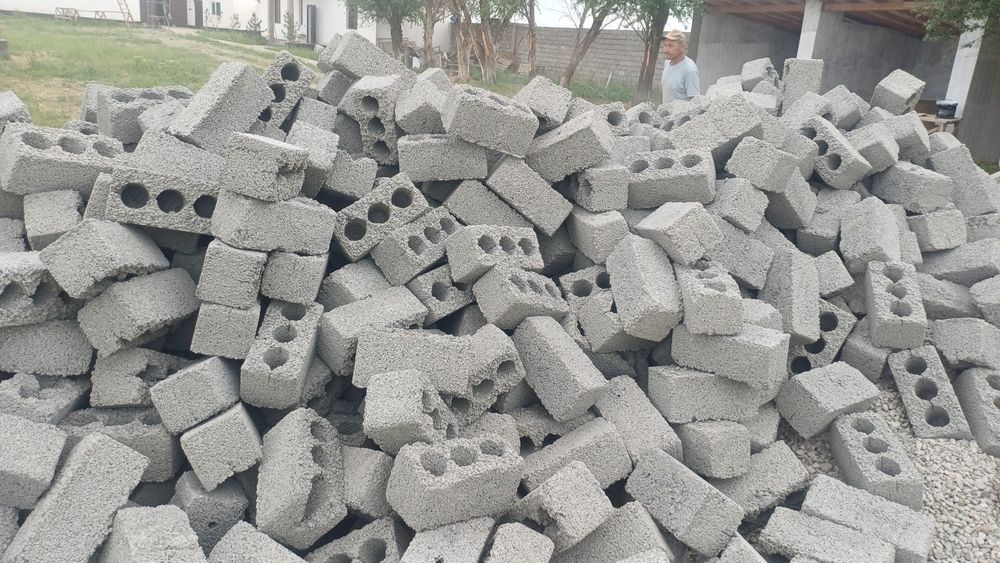 Шлакаблок размер 17 35 17 сапасы оте жаксы уи сараи забор барлыгына