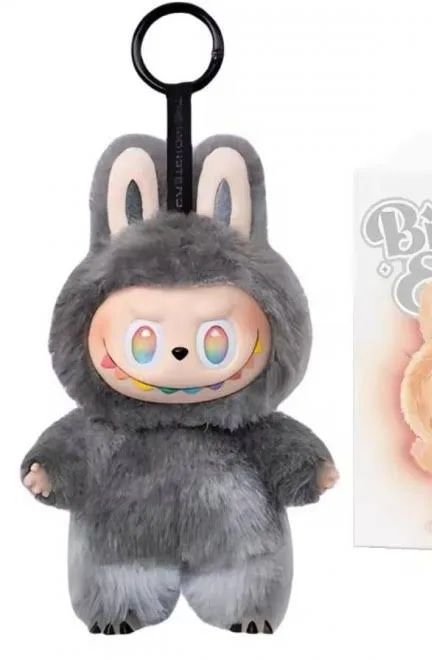 Labubu jucarie figurina